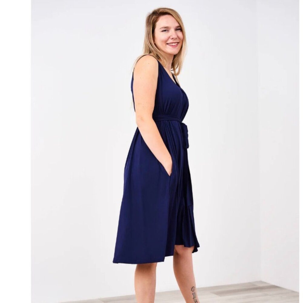 Latched Mama The Momper Nursing Romper Navy Jersey Knit Sleeveless Small